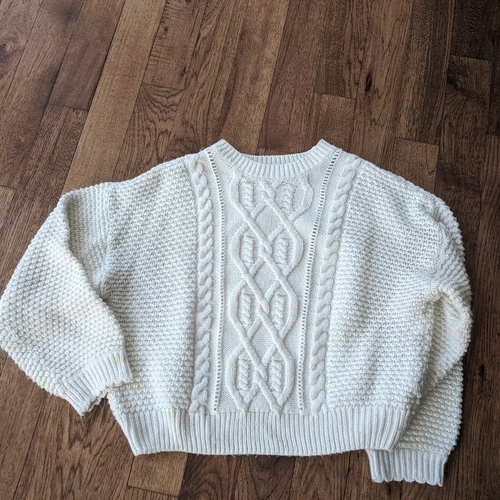Cozy cropped white cable sweater